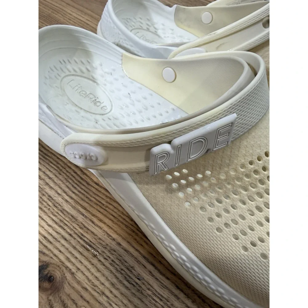 Crocs Unisex LiteRide 360 Clog Sandals M8 W10 Off White Closed Toe Lightweight
